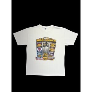 Vintage NBA Finals 2004 T Shirt XL White Detroit Pistons VS Los Angeles Lakers